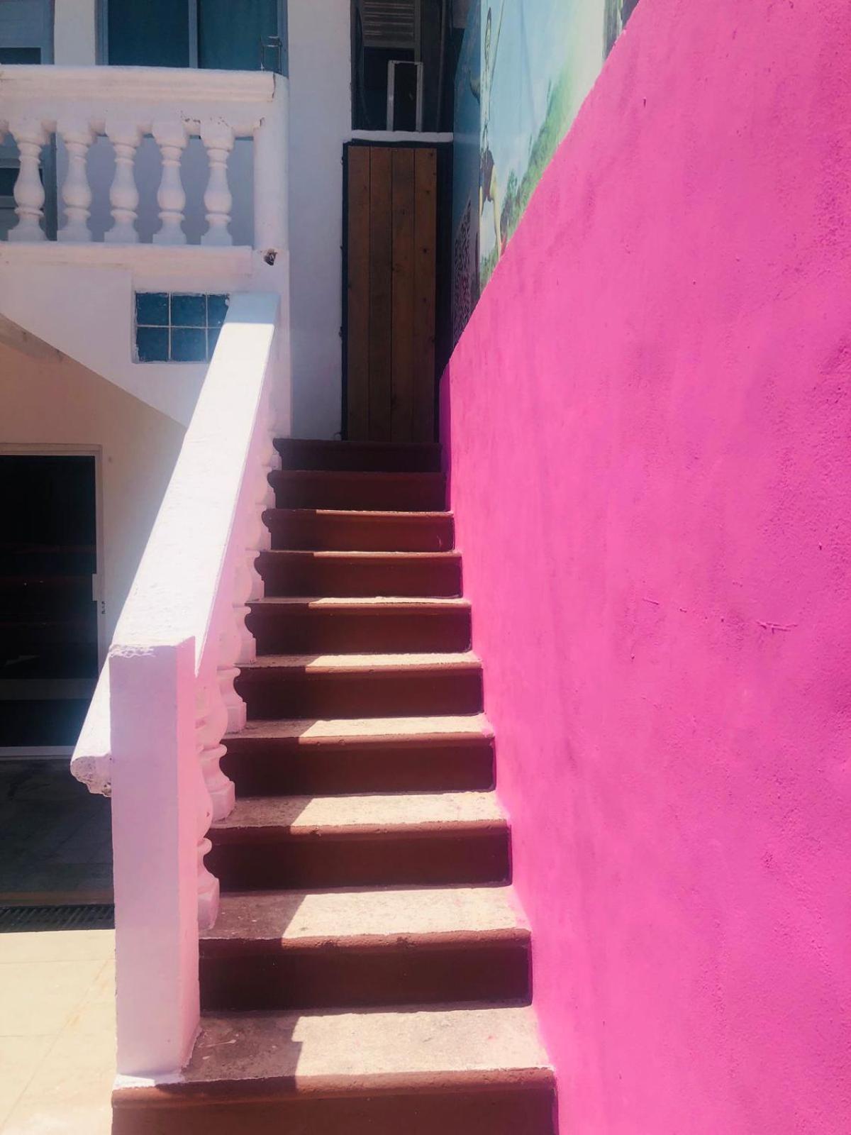 Easy Hotel Playa del Carmen Buitenkant foto